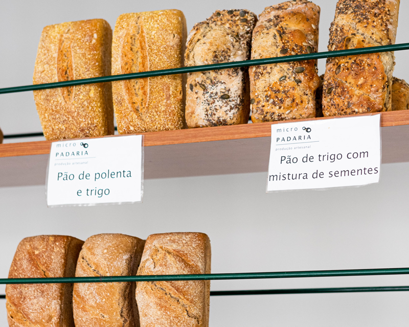 O pão da micropadaria chegou aos cabazes